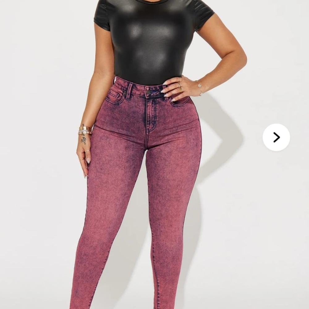 Women's Pink Jeans